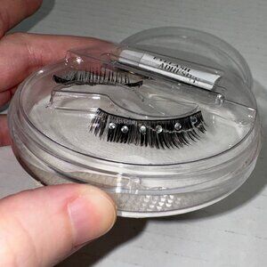 OSP Cosmetics Masquerade White Diamond Eye Lash Kit